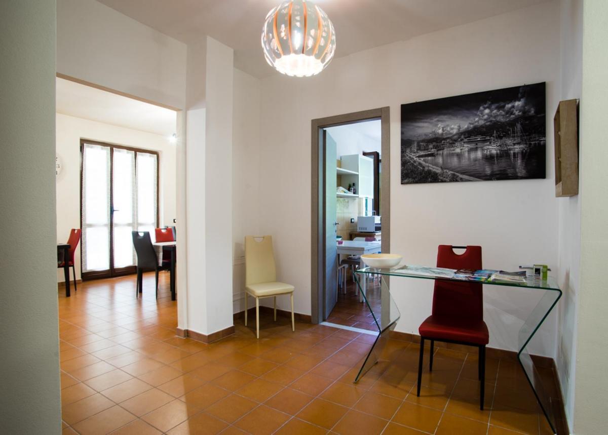 B&B Zac House Тойрано Экстерьер фото