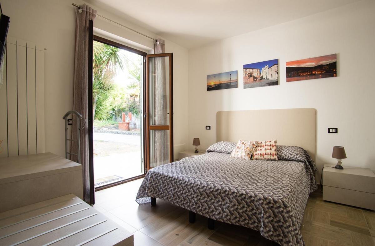 B&B Zac House Тойрано Экстерьер фото
