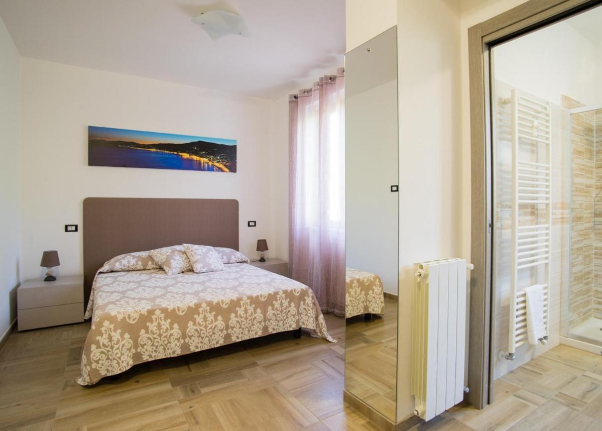 B&B Zac House Тойрано Экстерьер фото